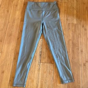 American eagle lightweight everything legging